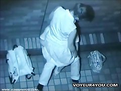 femaleagent đầu tiên lesbian kinh nghiệm cho nhút nhát gorgerous babe