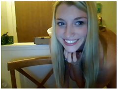 xỏ Úc pussy fucked với một món đồ chơi