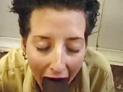 cô gái thể thao trong phòng thay đồ của voyeur troc